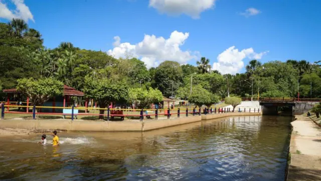 Imagem ilustrativa da notícia 10 balneários próximos de Belém para matar o calor