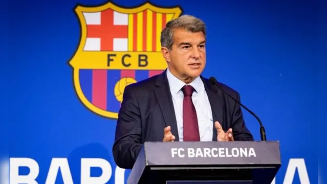 Imagem ilustrativa da notícia Briga no Barcelona escancara dívida bilionária do clube 