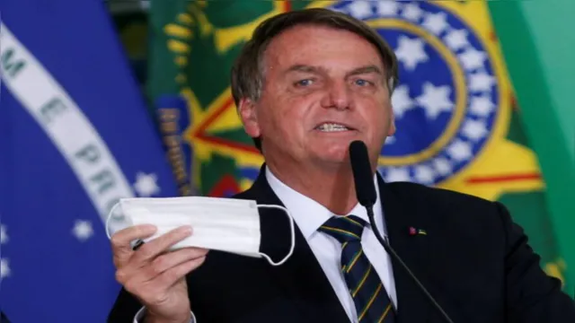 Imagem ilustrativa da notícia Presidente do Senado reage à ameaça de Jair Bolsonaro