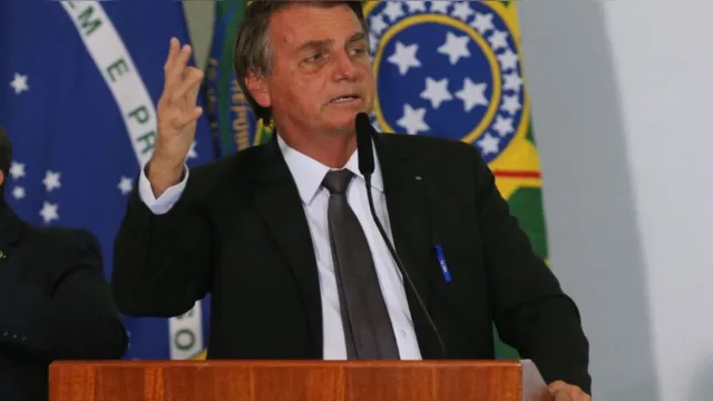 Imagem ilustrativa da notícia Bolsonaro sanciona privatização da Eletrobras