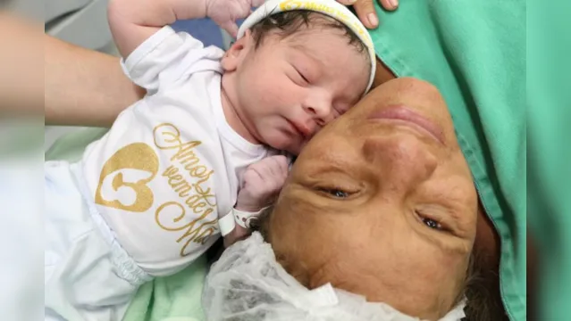 Imagem ilustrativa da notícia Bebê número 4 mil do HMIB nasce com mais de 4 kg