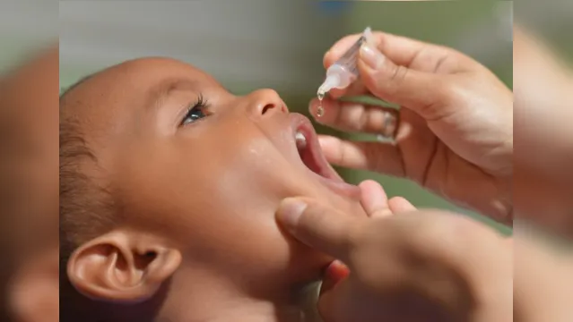 Imagem ilustrativa da notícia RJ: vacina de poliomielite é aplicada no lugar da de Covid