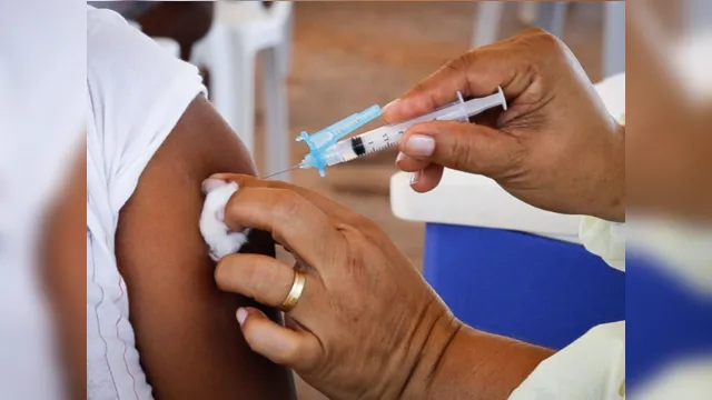 Imagem ilustrativa da notícia De Belém a Santa Bárbara: veja quem vacina nesta sexta