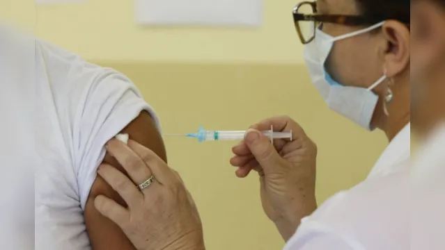 Imagem ilustrativa da notícia Marituba faz "madrugada" de vacinação; Belém retoma segunda