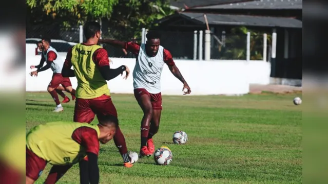 Imagem ilustrativa da notícia Dois meses depois, atacante volta a jogar pelo Clube do Remo