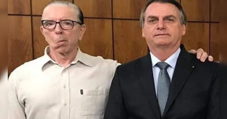 Imagem ilustrativa da notícia Bolsonaro é examinado por médico que o operou após a facada