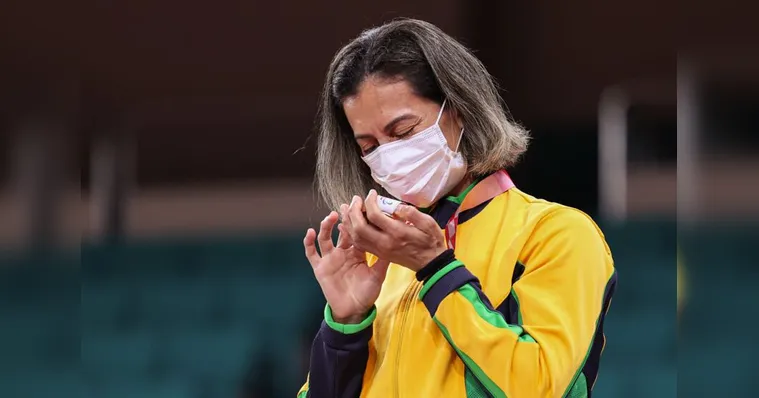 Imagem ilustrativa da notícia Lúcia Araújo é bronze no judô e conquista 3ª medalha seguida