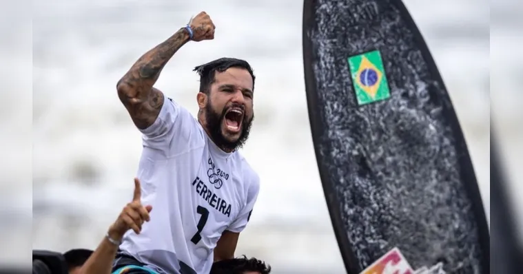 Imagem ilustrativa da notícia Italo Ferreira conquista 1º ouro do Brasil em Tóquio