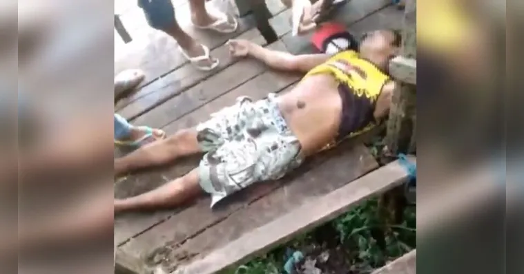 Imagem ilustrativa da notícia Homem desmaia após cair de escada em praia no Outeiro