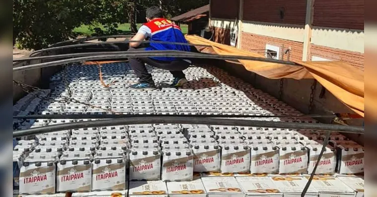 Imagem ilustrativa da notícia Ação apreende mais de 38 mil latas e garrafas de cerveja 