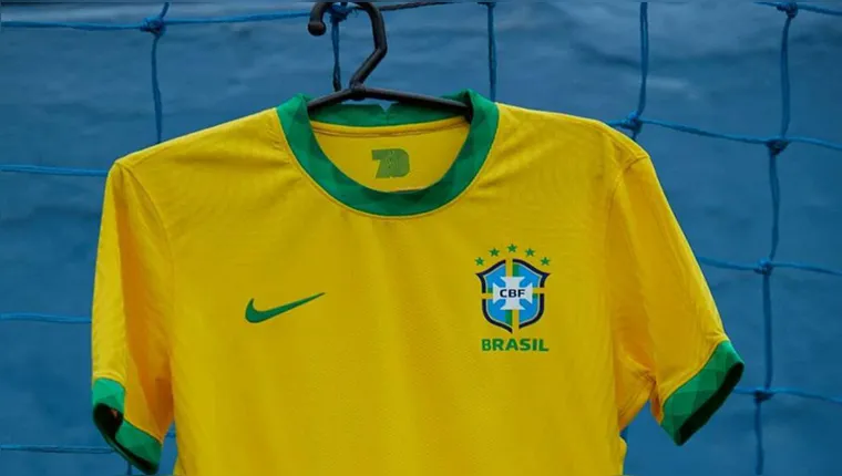 Imagem ilustrativa da notícia CBF
pula camisa 24 da seleção, e grupo pede ação da Fifa