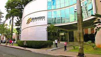 Sedes da Hapvida e do Grupo São Francisco foram alvos da ANS.

