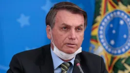 Imagem ilustrativa da notícia Bolsonaro pode pegar 78 anos de prisão, afirma Randolfe