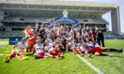 Depois de eliminar o Esmac na seminfinal, Bragantino conquista o título feminino dentro da casa do Atlético-MG