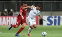 Bahia pressiona, mas Palmeiras segurou o empate em Salvador.