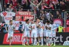 Bayern de Munique chegou aos 19 pontos na classificação.