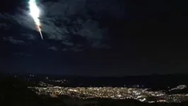 O fenômeno iluminou os céus de Itamonte, Varginha e Patos de Minas, em Minas Gerais, e também pôde ser visto do Rio de Janeiro.