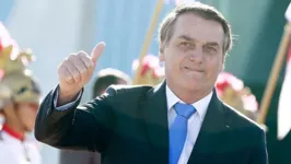 Bolsonaro ainda voltou a defender que os consumidores adotem o hábito de tomar banho frio para economizar energia.