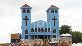 A missa de transmissão vai acontecer ao vivo via live, diretamente do Santuário de Nossa Senhora de Nazaré