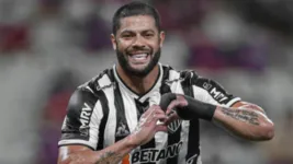 Hulk marcou um dos gols na vitória por 2 a 1