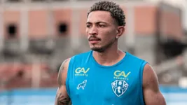 Ratinho deve permanecer na equipe titular, mas atuando como lateral-direito.