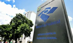 Em todo o Brasil, 869 mil contribuintes acabaram caindo na malha fina da Receita Federal.