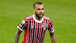 Dani Alves entra na mira de clube carioca