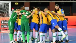 Brasil enfrenta o Japão, por vaga nas quartas de final da Copa do Mundo de Futsal.