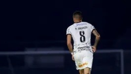 Renato Augusto deu início a reação, aos 45 minutos do segundo tempo