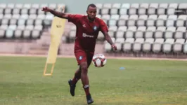 Victor Andrade não vem atuando bem nos últimos jogos pelo Leão.