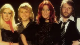 Abba volta com formação original