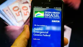 Imagem ilustrativa da notícia Veja quem recebe o auxílio emergencial neste sábado (30)