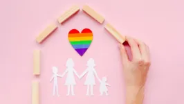 Estudantes usam teses de juristas para defender o conceito de família, sem reconhecer a união estável homoafetiva