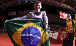 Nathan Torquato ficou com a medalha de ouro na classe K44 até 61kg