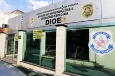 As investigações foram executadas pela Divisão de Investigações e Operações Especiais (DIOE) e Delegacia de Estelionato e Outras Fraudes (DEOF). 