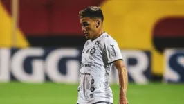 Lateral esquerdo Raimar, deve ser um dos titulares do Clube do Remo contra a Ponte Preta-SP.