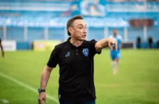 Com Roberto Fonseca, o Paysandu conquistou 5 vitórias, 4 empates e 3 derrotas, ao longo de 12 partidas disputadas. 