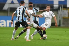 Imagem ilustrativa da notícia Santos e Grêmio fazem duelo direto na Vila contra o Z-4