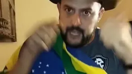 Zé Trovão afirma que foi encontrado pela Embaixada Brasileira e que não cometeu crime