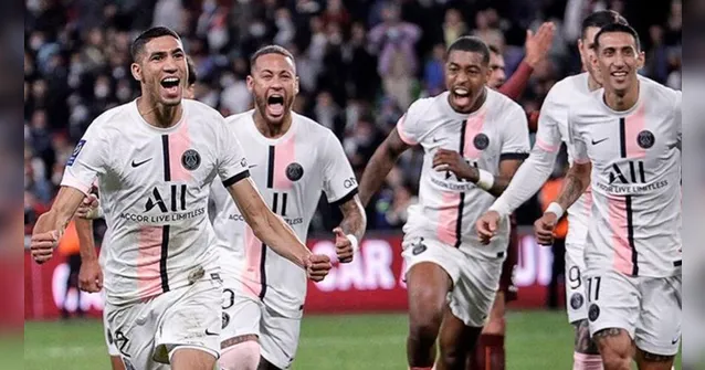 Imagem ilustrativa da notícia Vídeo: PSG vence com gol no último minuto na França