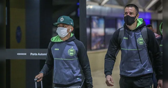 Imagem ilustrativa da notícia Vídeo: Coritiba-PR chega a Belém para enfrentar o Remo