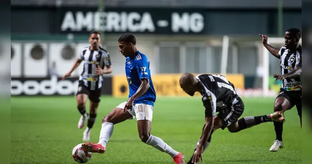 Imagem ilustrativa da notícia Cruzeiro ameaça greve na reta final da Série B