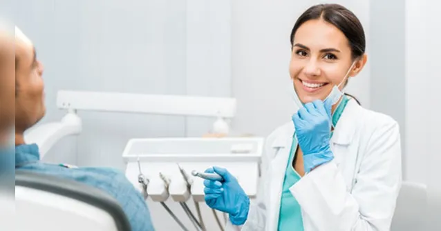 Imagem ilustrativa da notícia Dentista garante que sabe quando você fez sexo oral