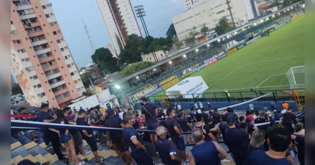 Imagem ilustrativa da notícia Veja imagens da volta da torcida do Remo ao Baenão
