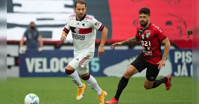 Imagem ilustrativa da notícia Flamengo e Athletico fazem prévia de decisões no Brasileiro