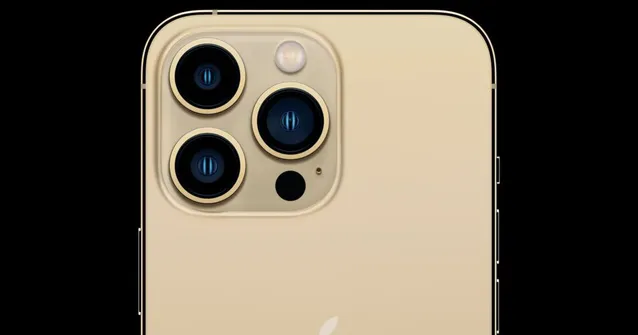 Imagem ilustrativa da notícia iPhone 13 começa a ser vendido no Brasil; veja os preços