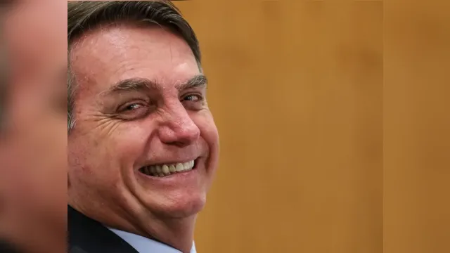 Imagem ilustrativa da notícia Presidente Bolsonaro testa negativo para Covid-19 