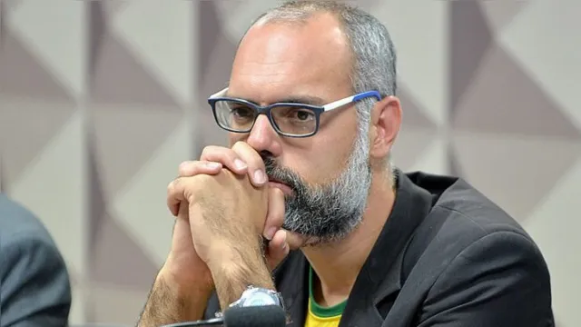 Imagem ilustrativa da notícia Moraes determina prisão de blogueiro bolsonarista
