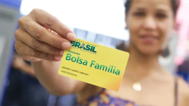 Imagem ilustrativa da notícia Bolsa Família faz último pagamento e encerra atividades