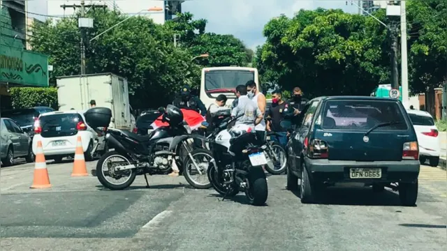 Imagem ilustrativa da notícia Motociclista fica ferido em acidente em avenida de Belém
